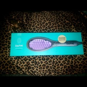 DAFNI Hair Straightener Brush